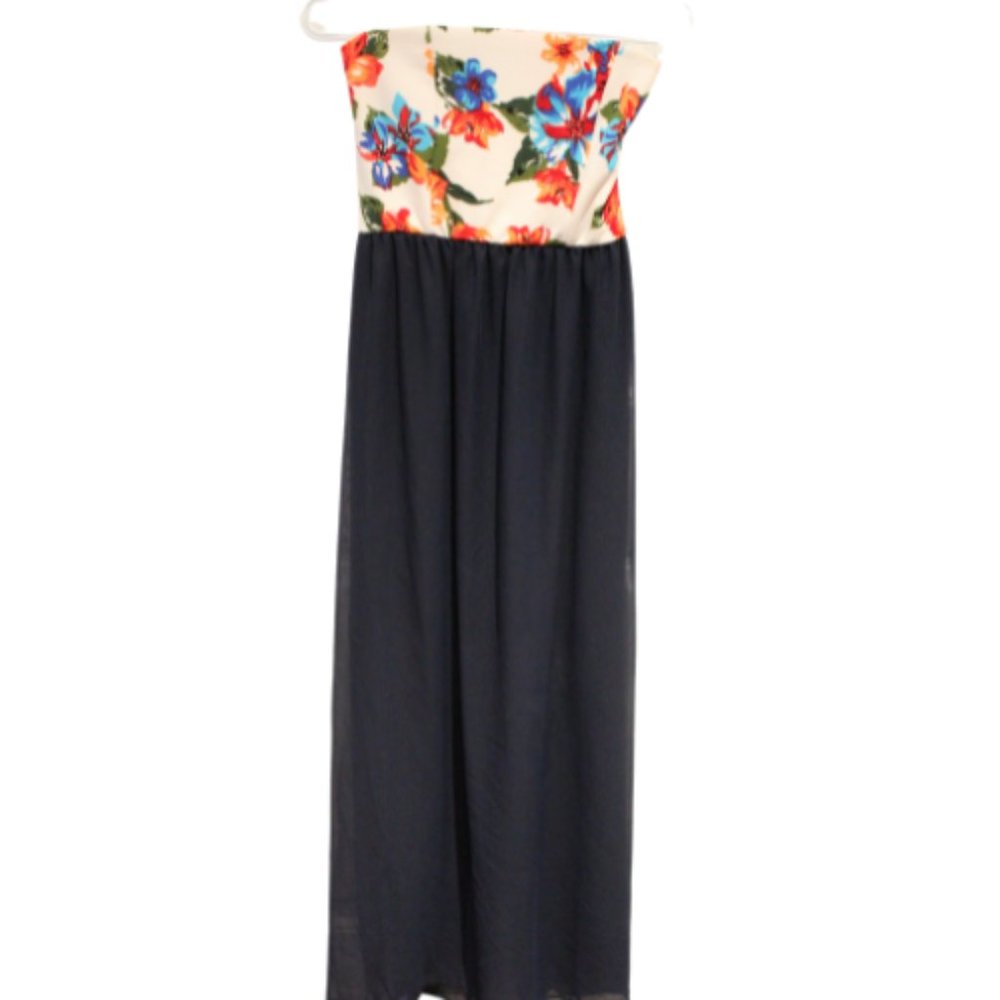 2/$40 🏷 Vanilla Bay Floral & Navy Maxi Dress Size M/L